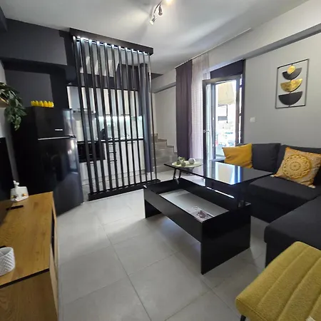 Lägenhet Gpx Clr Liberty Maisonette Larissa