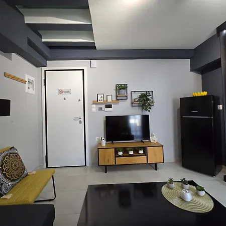 Apartment Gpx Clr - Liberty Duplex - Parking Larissa