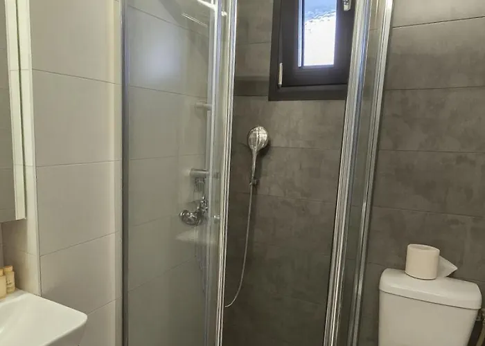 Gpx Clr - Liberty Duplex - Parking Apartment *