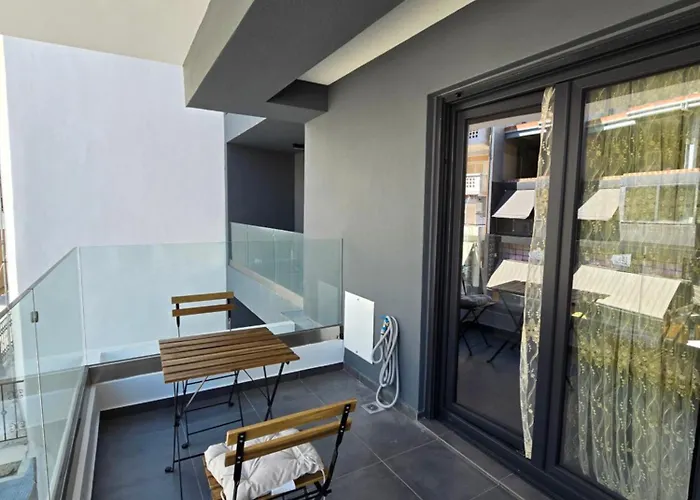 Gpx Clr - Liberty Duplex - Parking Apartment *