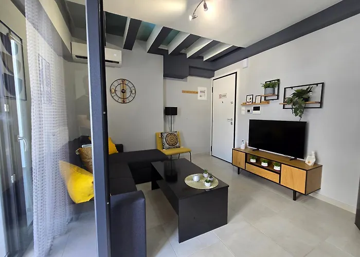 Apartment Gpx Clr - Liberty Duplex - Parking Larissa