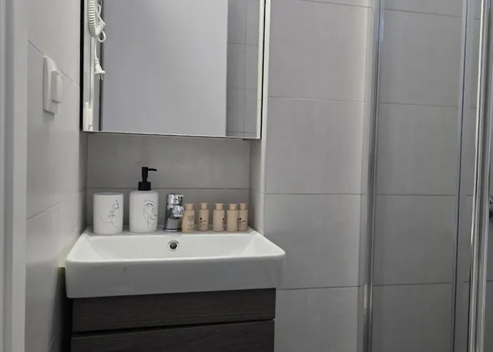 Apartment Gpx Clr - Liberty Duplex - Parking