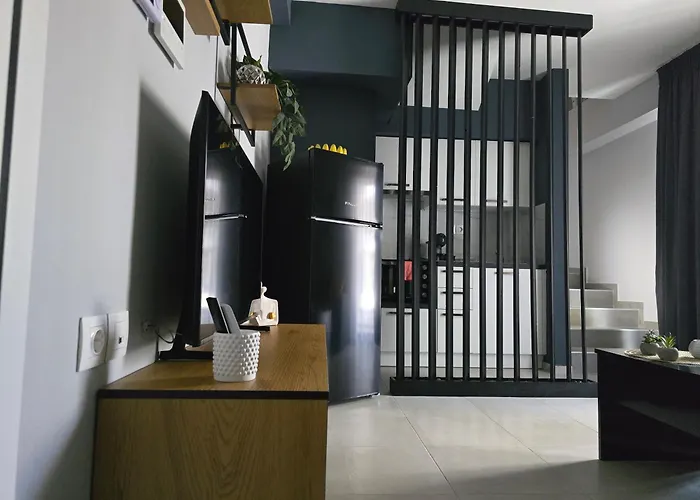 Gpx Clr - Liberty Duplex - Parking Apartment *