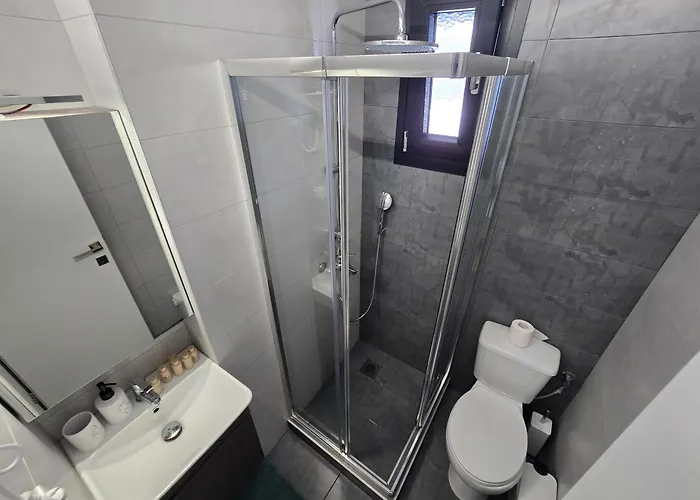 Apartment Gpx Clr - Liberty Duplex - Parking